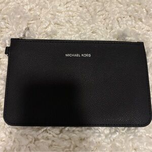 Michael Kors Black Leather Wrislet / Pouch